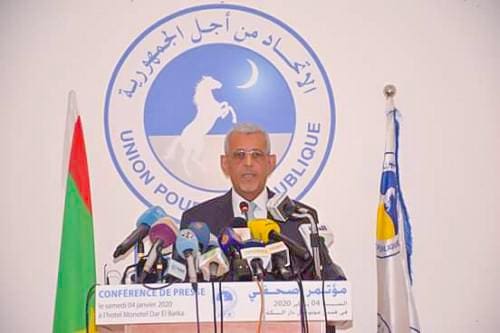 الحزب الحاكم: الرئيس السابق ظهر على حقيقته