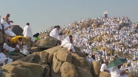 السعودية تعيد حصص حجاج الدول الإسلامية إلى ما قبل كورونا