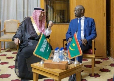 ولد مرزوك يلتقي وزير الخارجية السوري ونائب وزير الخارجية السعودي