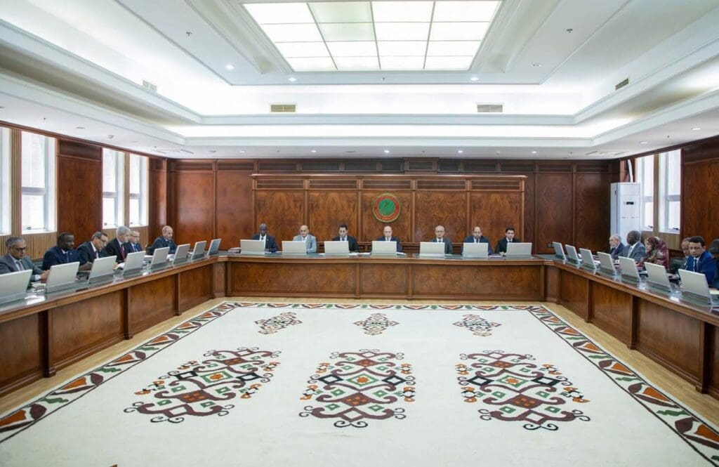 مجلس الوزراء يجري تعيينات في وزارتي التعليم العالي والبيئة