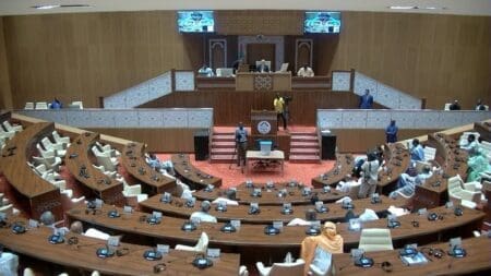 البرلمان الموريتاني يجدد مكتبه ويعيد توزيع مناصبه القيادية